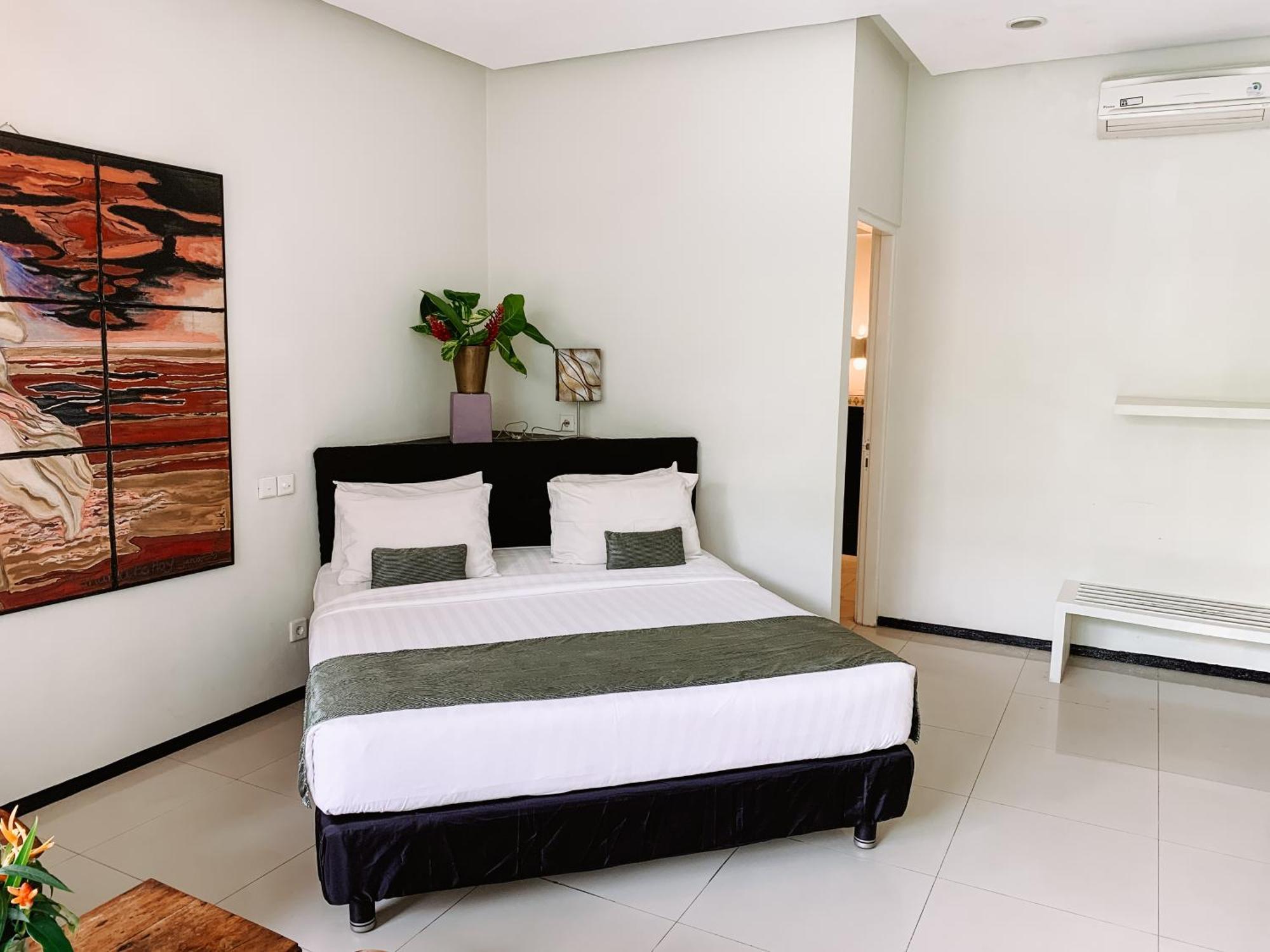 Отель Casa Artista By Kresna Hospitality Семиньяк Экстерьер фото