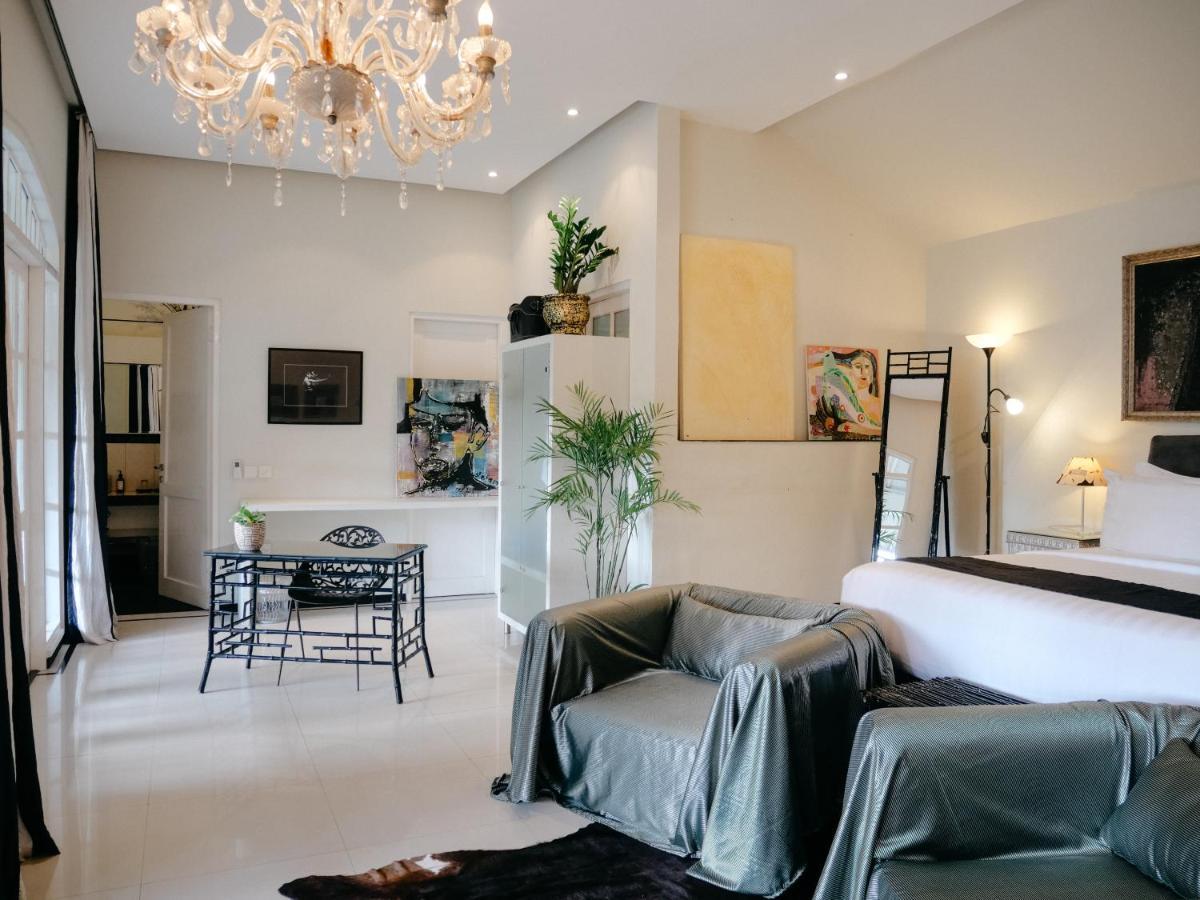 Отель Casa Artista By Kresna Hospitality Семиньяк Экстерьер фото